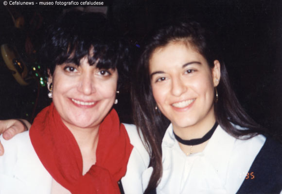 1995 Capodanno Hotel Costa Verde Cefalù : Maria Elisa con Mia Martini