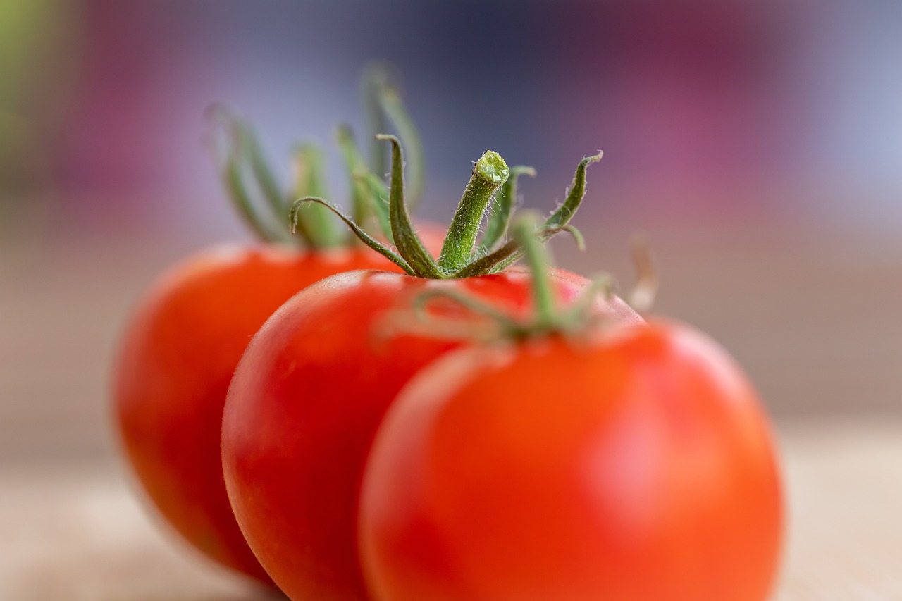 I pomodori in scatola fanno male? Ecco la marca che fa male al cuore e al  colesterolo