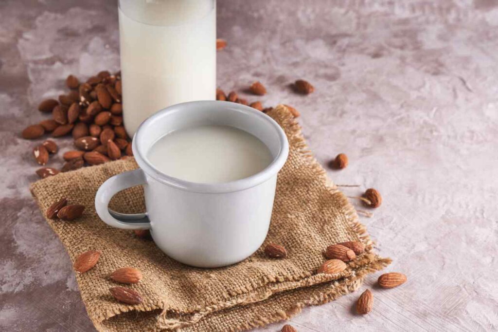 Come bere il latte la sera per abbassare la glicemia?