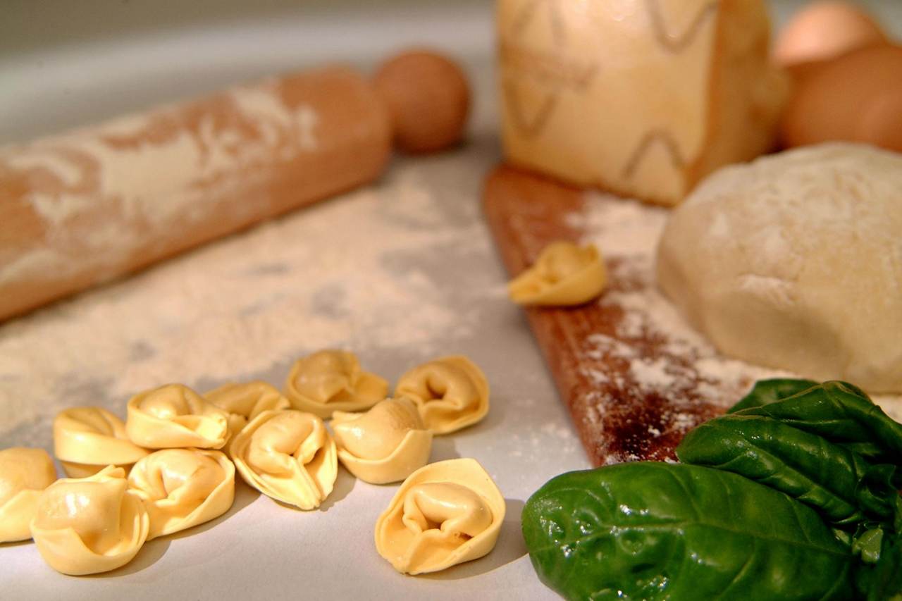 tortellini bolognesi