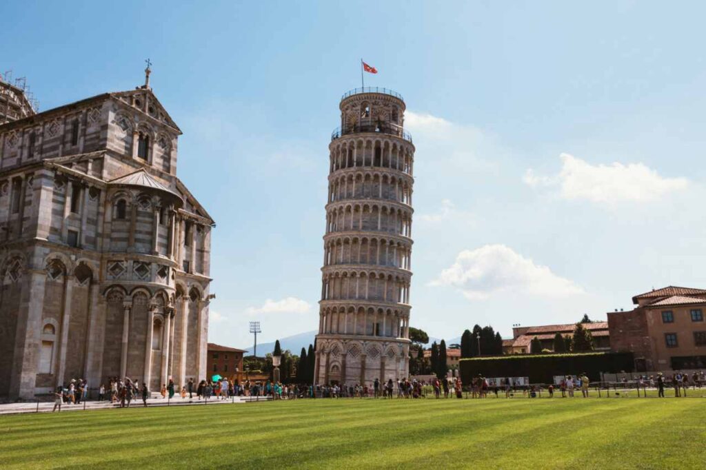 Pisa: Un tuffo nella storia e nella bellezza