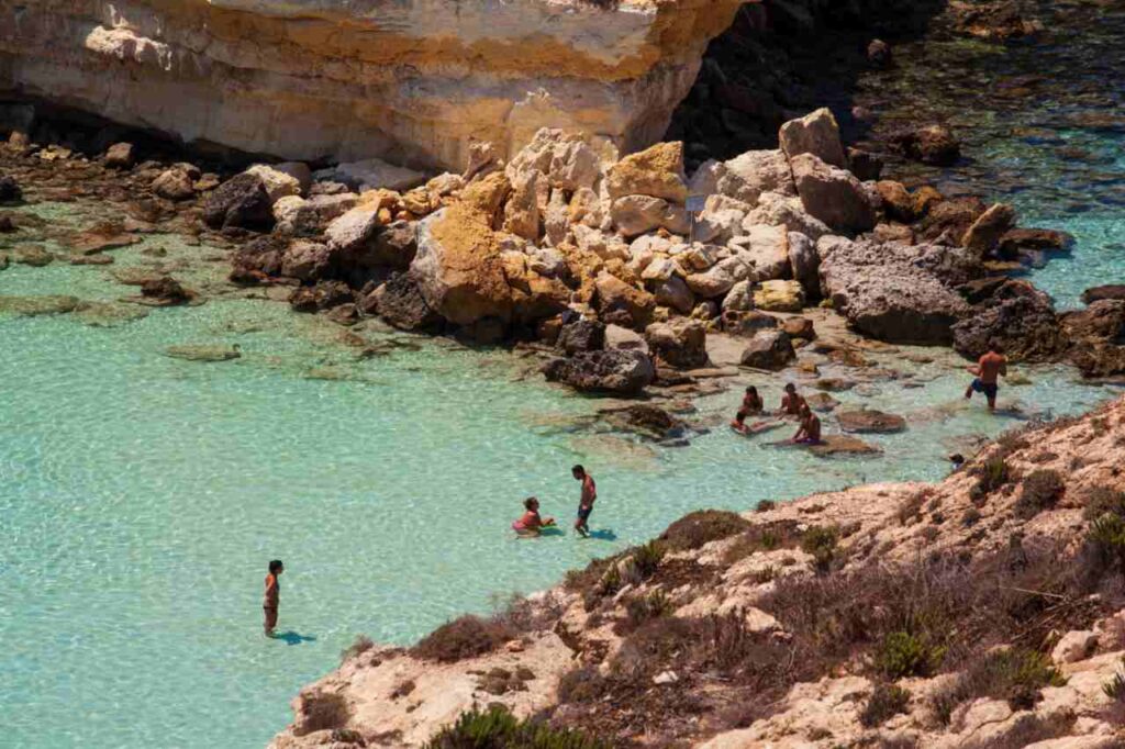 Spiaggia dei Conigli, lampedusa